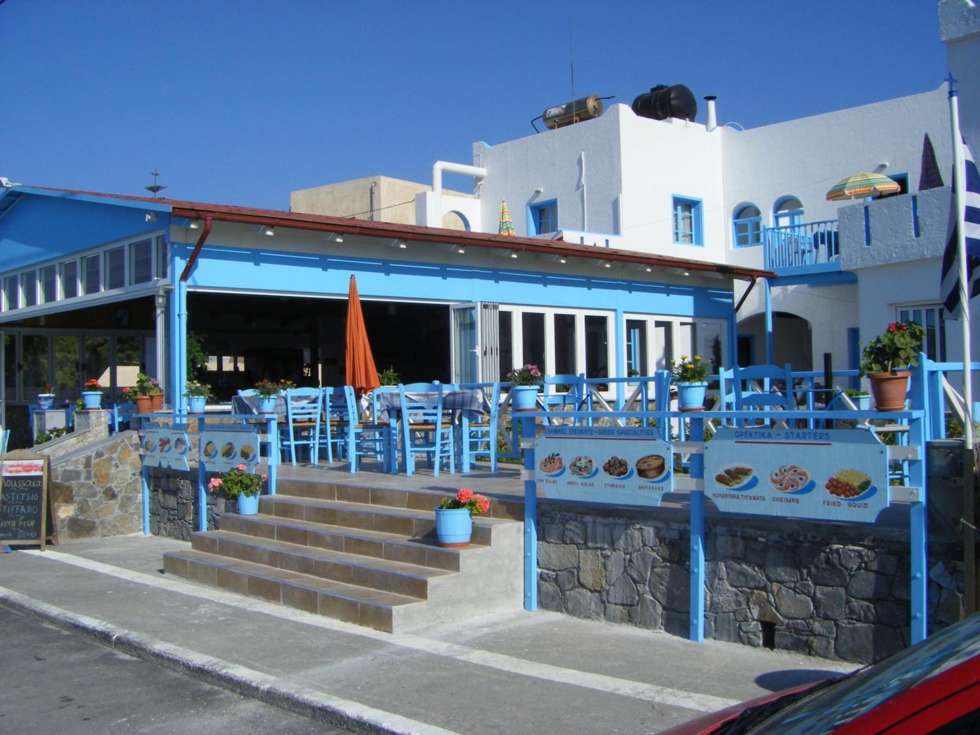 Socrates Apartmens & Restaurant ミラトス エクステリア 写真